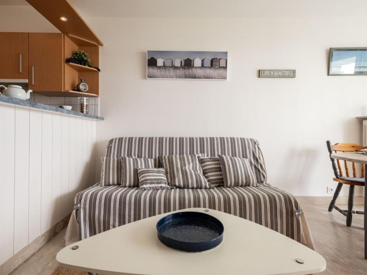 Les Trois Iles-6 By Interhome Apartment *
