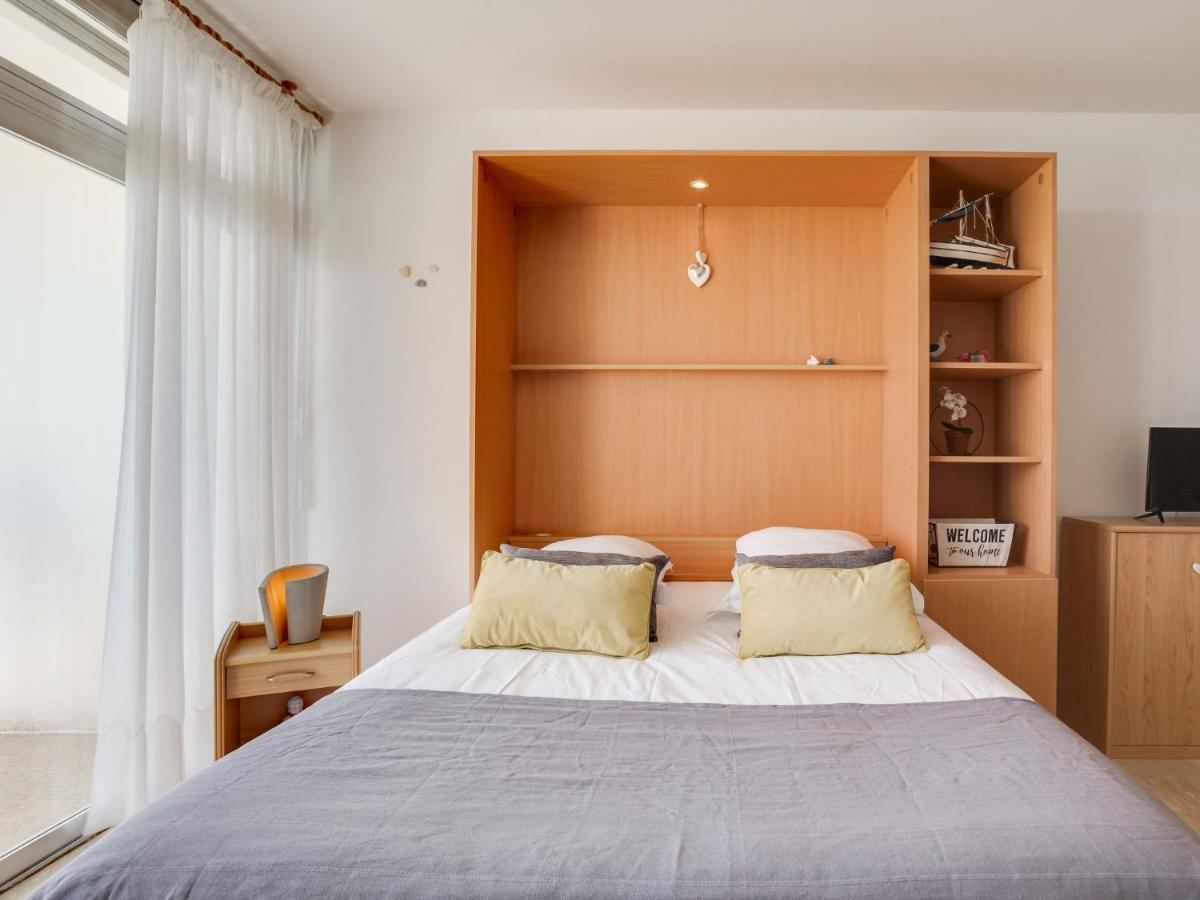 Les Trois Iles-6 By Interhome Quiberon